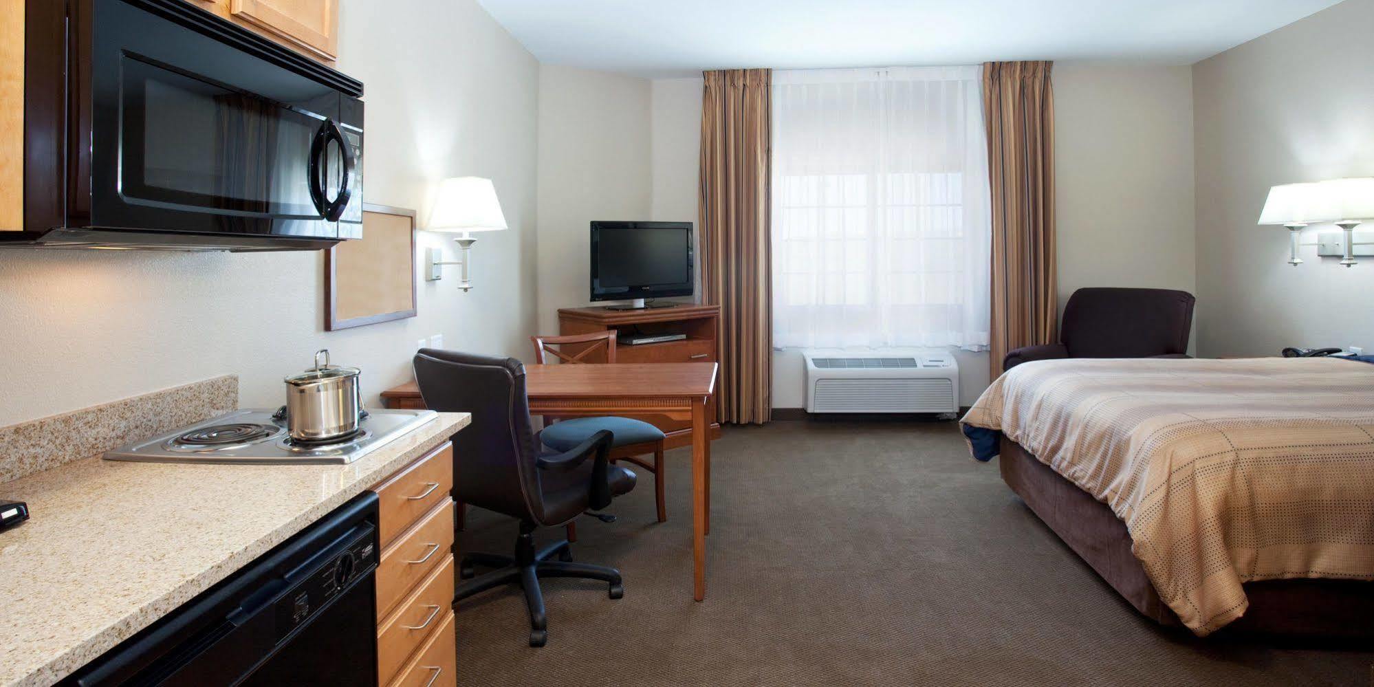 Candlewood Suites - Columbus, An Ihg Hotel Bagian luar foto